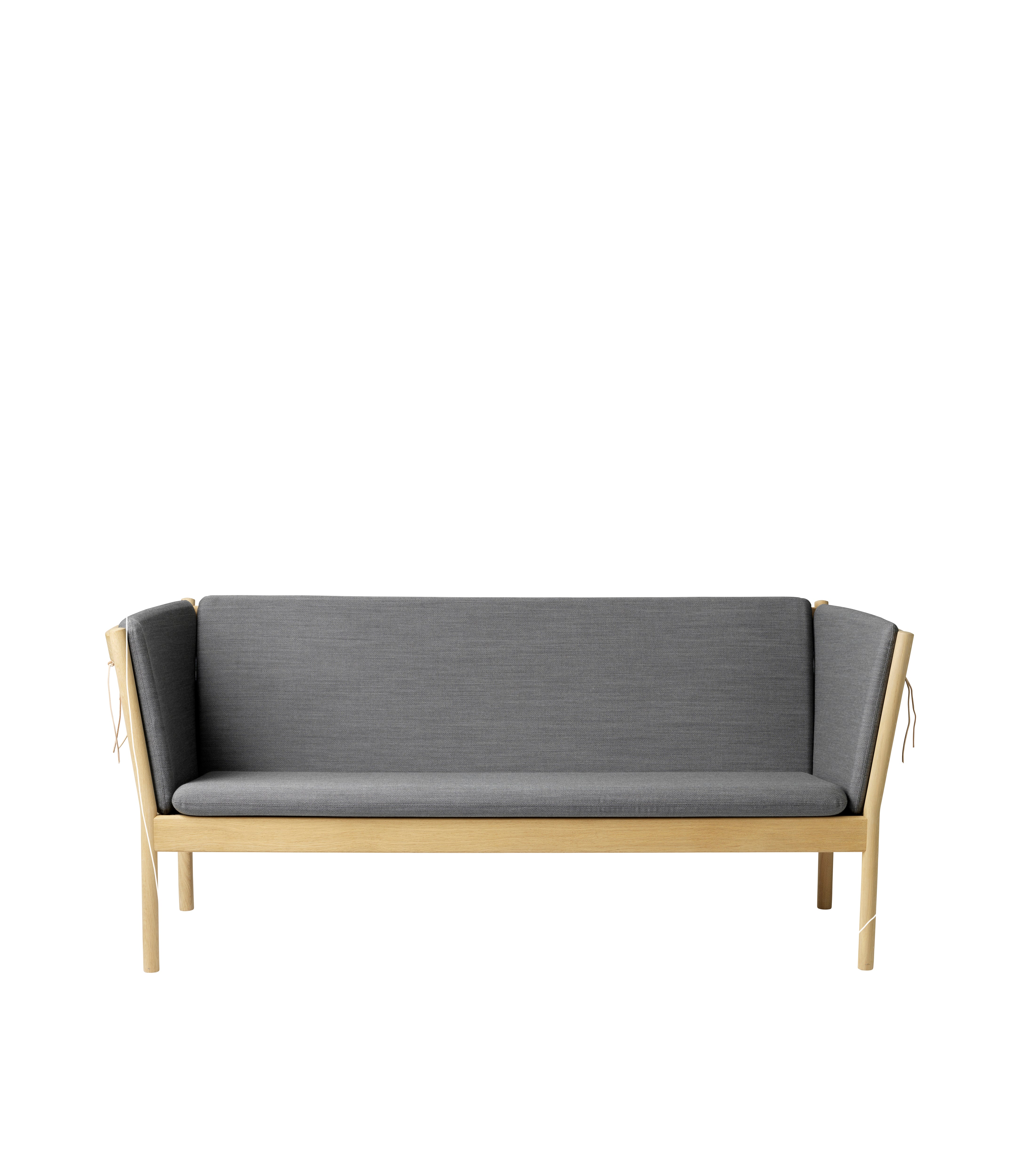 J149 3 personers sofa i Eg Anthracite Grey af Erik Ole Jørgensen