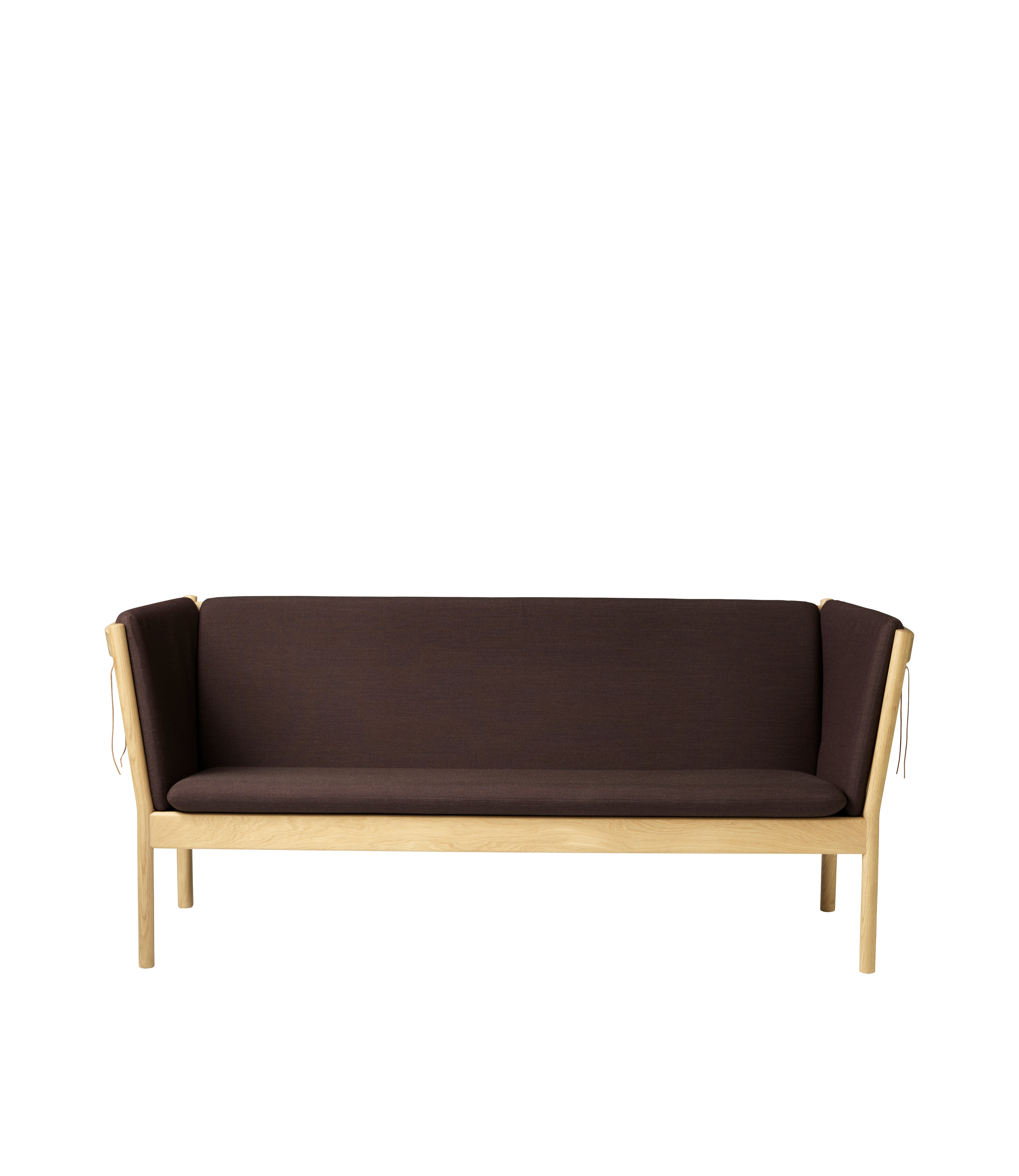 J149 3 personers sofa i Eg Dark Brown (4123) af Erik Ole Jørgensen